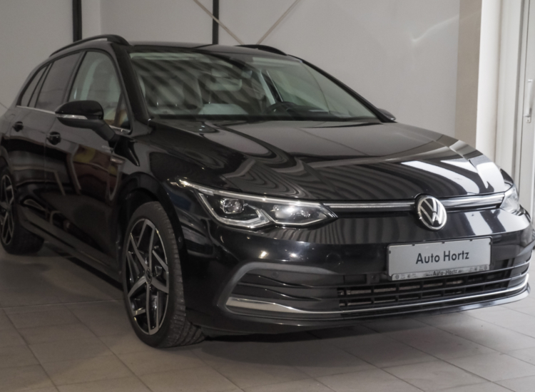 Golf VIII Variant Style 2.0 TDI DSG, Matrix, Head up, Discover pro uvm Navi
