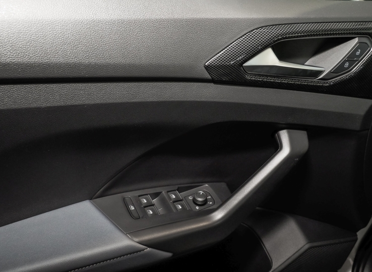 T-Cross Style 1.0 l TSI 85 kW (116 PS) 7-Gang-DSG, Navi, uvm