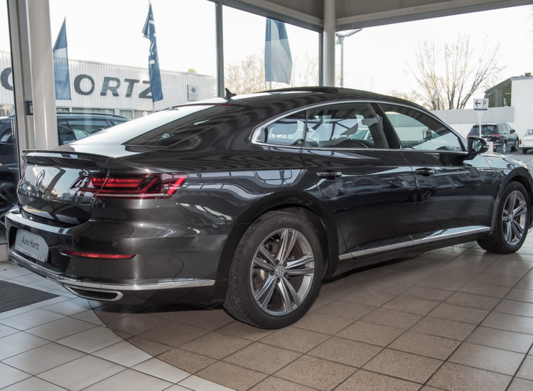 Arteon R-Line 2.0 TDI, Navi, Teilleder, Panoramadach, AHK uvm