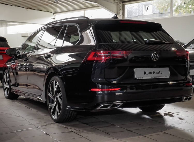 Golf VIII Variant R-Line 2.0 TSI DSG!,Navi Pro, Komfortpaket uvm