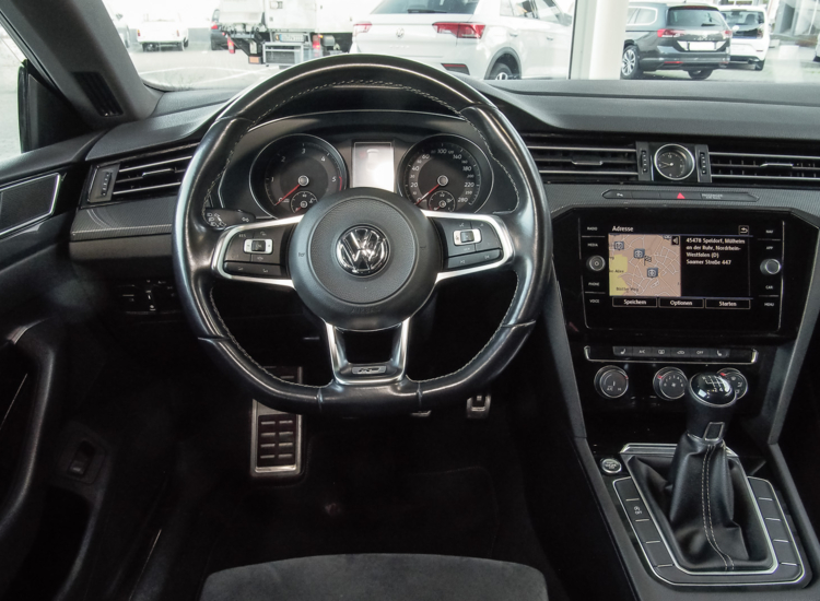 Arteon R-Line 2.0 TDI, Navi, Teilleder, Panoramadach, AHK uvm