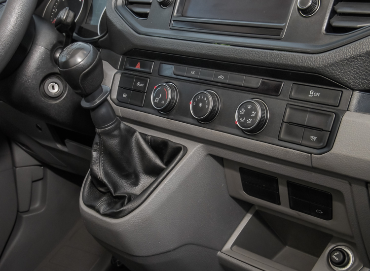 Crafter 50 'Kofferaufbau GPS' 2.0 TDI, lang,Schwingsitz, Navi uvm