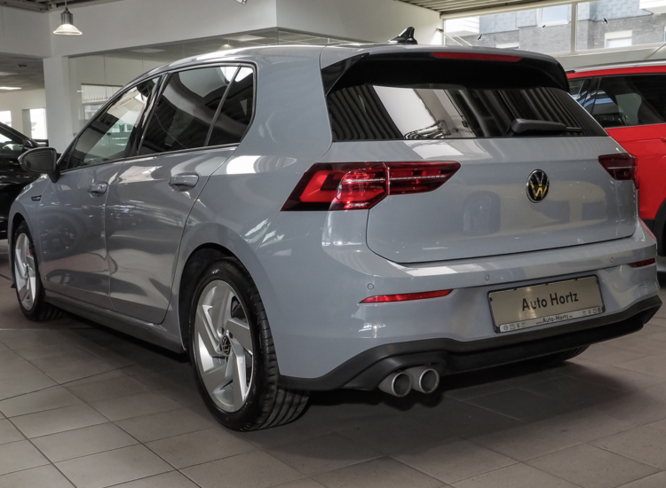 Golf VIII GTD 2.0 TDI DSG! Leder,AHK, Pano, Navi, GTD