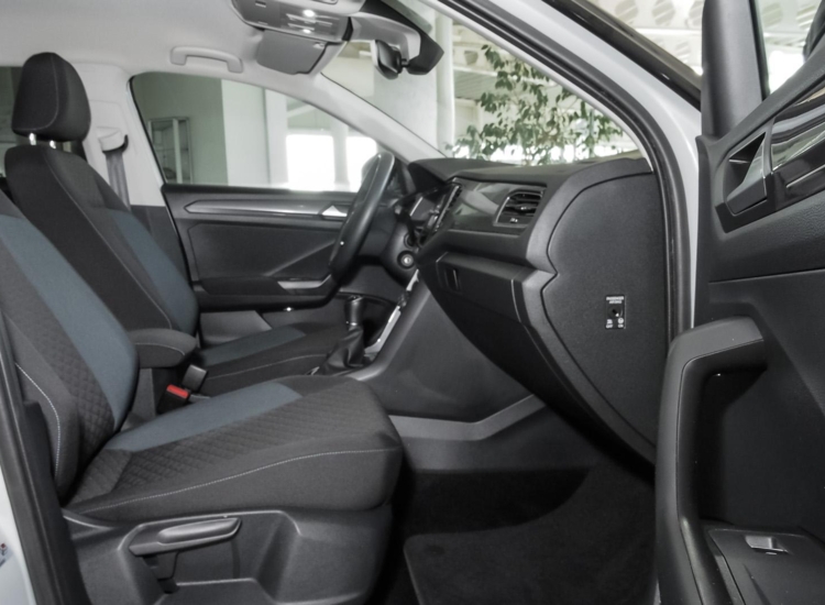 T-Roc IQ Drive 1.5 TSI, Climatronic, Navi, Allwetter, uvm IQ.DRIVE