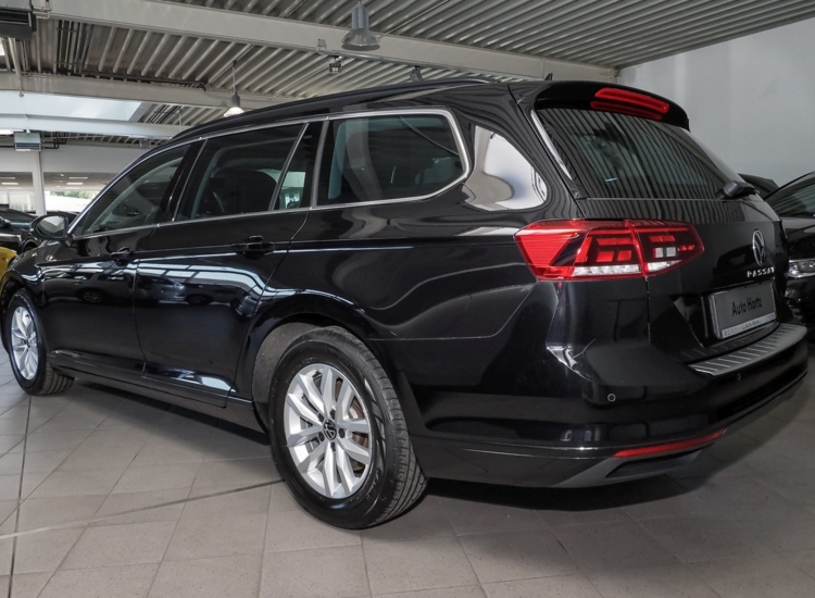Passat Variant Business 2.0 TDI DSG!! Standheizung, Navi uvm Business