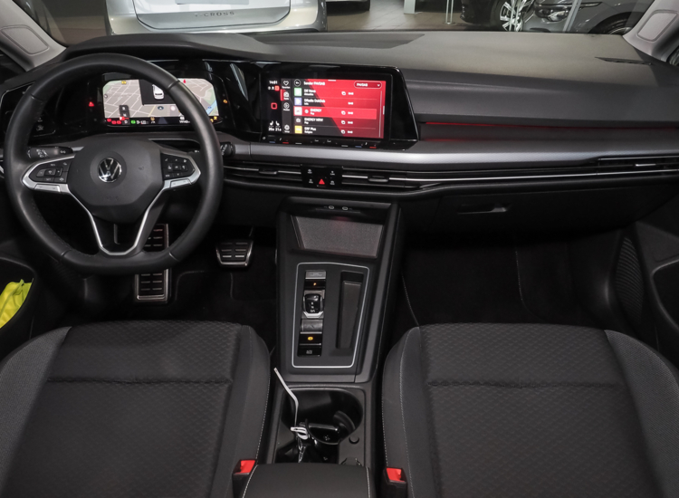 Golf VIII 'ACTIVE' 2,0 l TDI DSG!, Navi, Alu, Digital uvm.110 kW (150 PS)