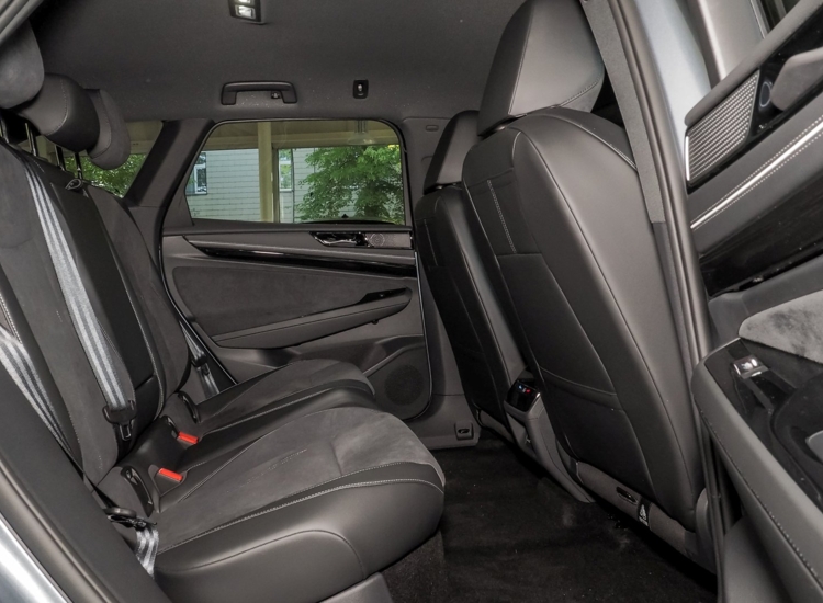 ID.7 Tourer Pro 210 kW (286 PS) 77 kWh 1-Gang-Automatik
