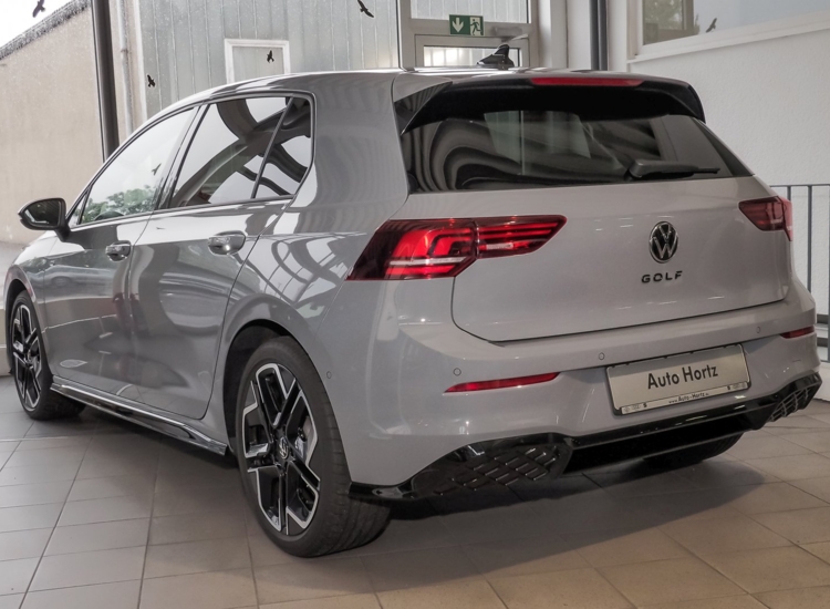 Golf VIII R-Line 2,0 l TDI SCR 110 kW (150 PS) 7-Gang-DSG