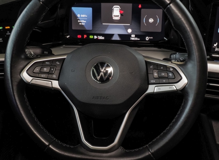 Golf VIII Variant Business 1.5 eTSI DSG!Discover Pro, Alu auf Allwetter, Sportsitze uvm Navi