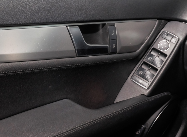 C 180 T CGI Avantgarde, Automatik, Leder,SSD, Navi,uvm