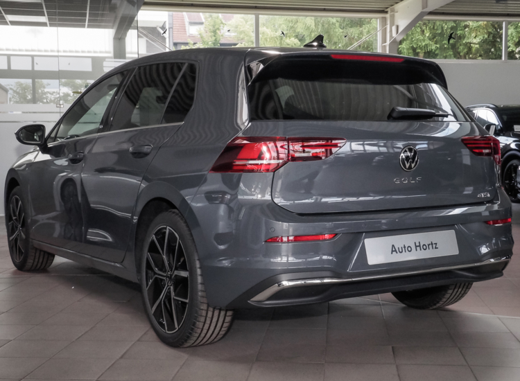 Golf VIII EDITION 50 1,5 l eTSI OPF 110 kW (150 PS) 7-Gang-DSG