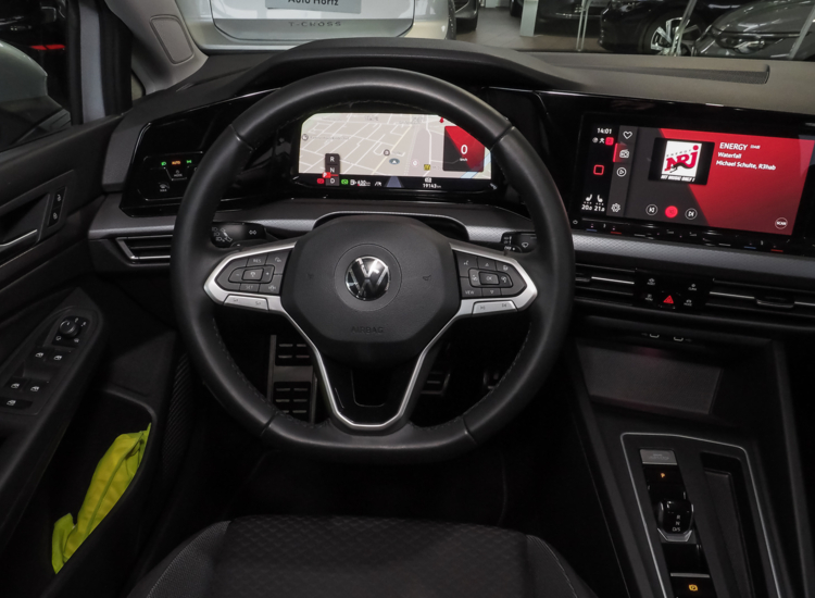 Golf VIII 'ACTIVE' 2,0 l TDI DSG!, Navi, Alu, Digital uvm.110 kW (150 PS)