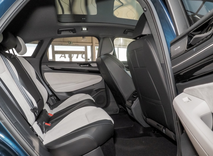 ID.7 Pro 210 kW (286 PS) 77 kWh 1-Gang-Automatik