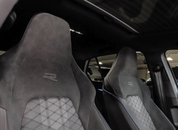 Golf VIII R-Line 2,0 l TDI SCR 110 kW (150 PS) 7-Gang-DSG