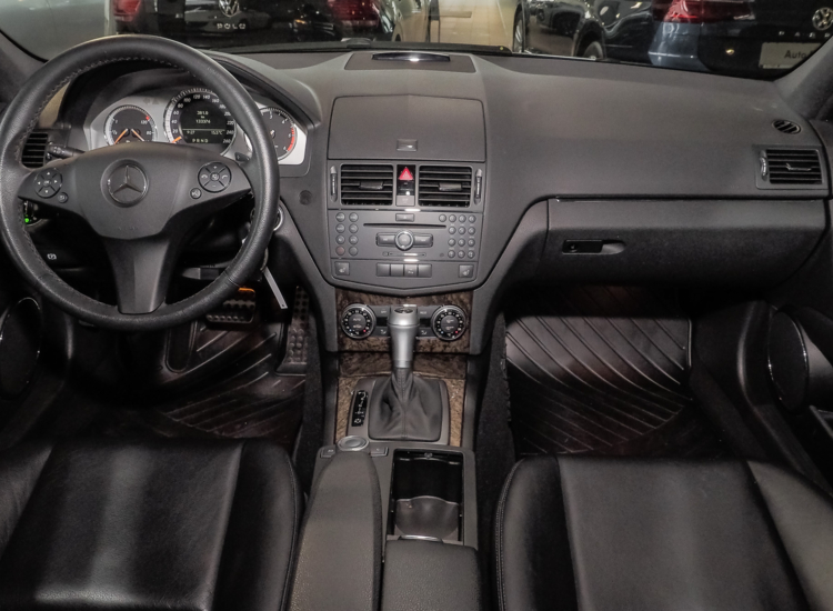 C 320 T CDI Avantgarde, Automatik, 165 kw, Leder, Pano usw Xenon