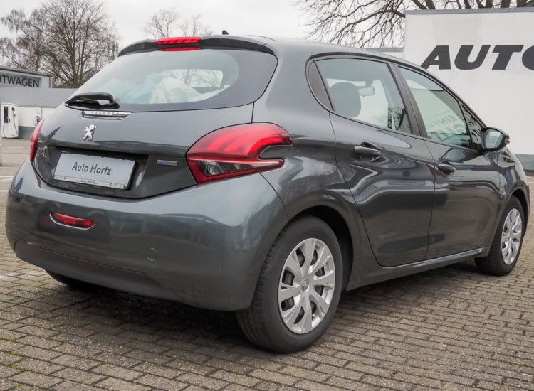 208 1.2 PureTech 82 Active , Klima / Winter und Sommerräder