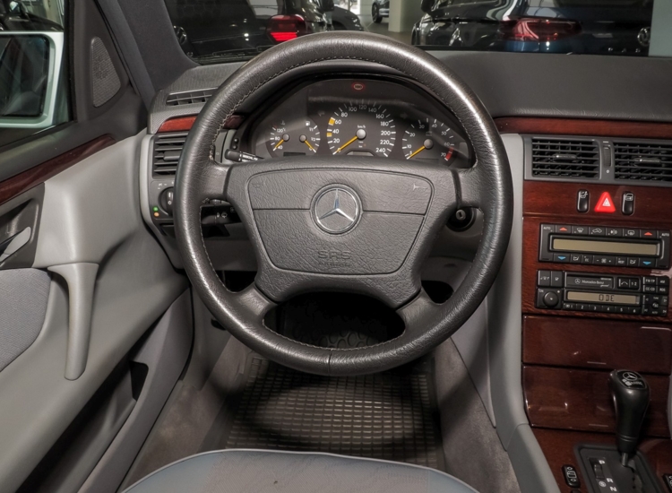 230E Classic, 110 kw, Automatik, Klimaautomatik