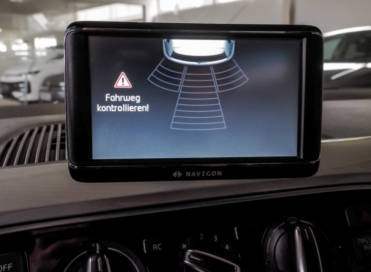 Up! High Up 1.0 4 Türen, Klima usw Navi