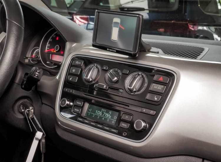 Up! High Up 1.0 4 Türen, Klima usw Navi