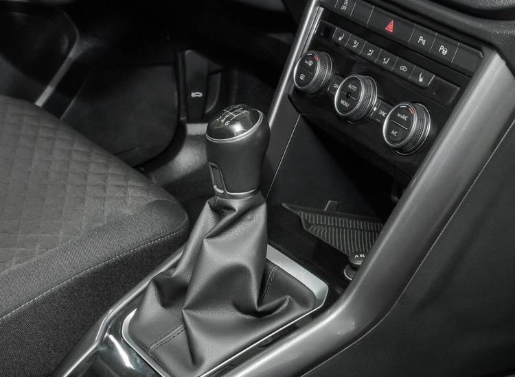 T-Roc IQ Drive 1.5 TSI, Climatronic, Navi, Allwetter, uvm IQ.DRIVE