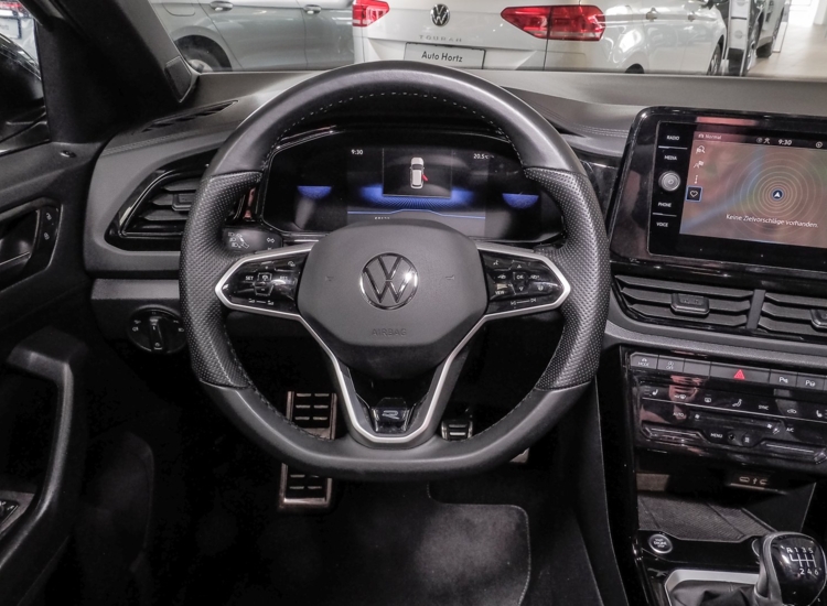T-Roc R-Line 1.5 TSI Panorama, Navi, Matrix, Black Style,AHK uvm