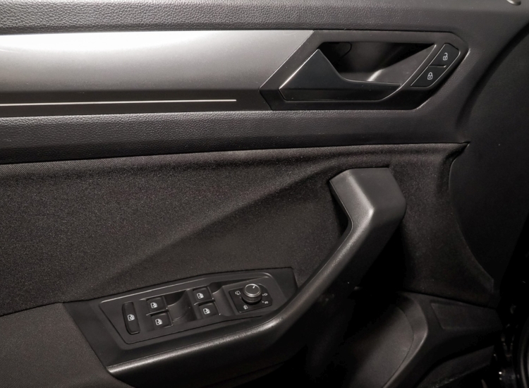 T-Roc 2.0 TDI Style Panorama, Navi, activepaket uvm