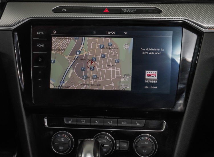 Passat Variant Highline 1.5 TSI DSG! R-Line, AHK, active, Business, Navi Leder