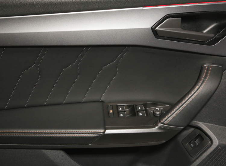 Formentor VZ 2.0 TSI 4Drive DSG! el. Sitze, 19 Zoll, uvm Navi