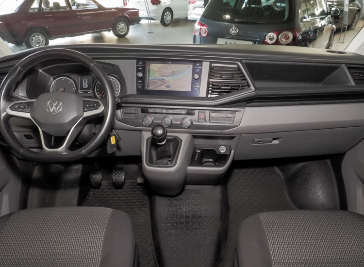 T6.1 Kombi 2.0 TDI ,Standheizung, Alu, 2 Schiebetüren, Navi uvm
