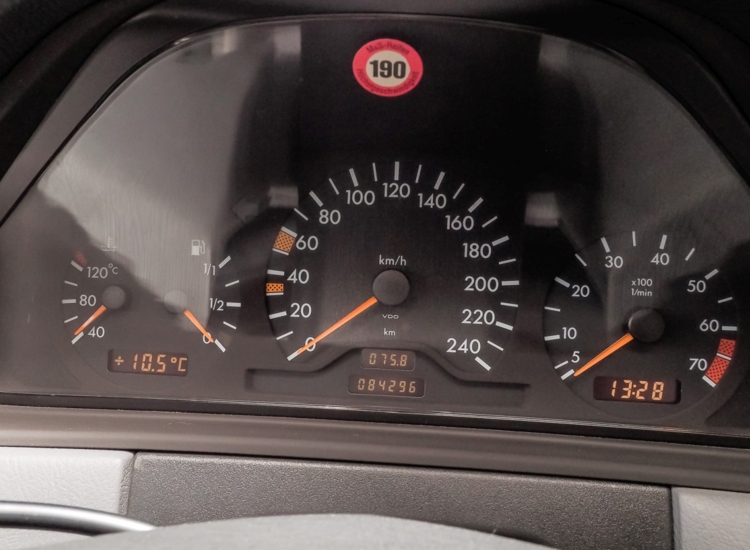 230E Classic, 110 kw, Automatik, Klimaautomatik