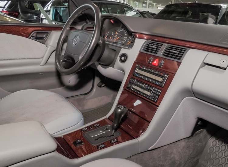 230E Classic, 110 kw, Automatik, Klimaautomatik