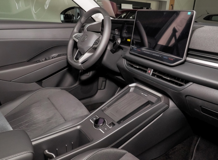 T-Roc Style 1.5 l eTSI OPF 110 kW (150 PS) 7-Gang- DSG