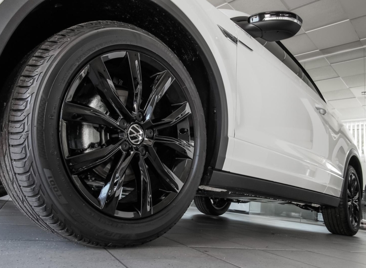 T-Roc Cabriolet R-Line 1.5 l TSI 110 kW (150 PS) DSG Navi Leder