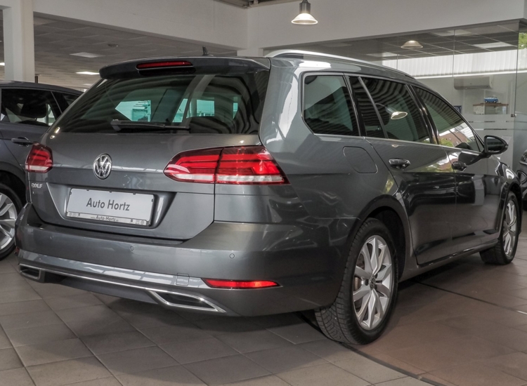 Golf VII Variant Highline VII 2.0 TDI DSG!! Panorama, LED, Business uvm Navi
