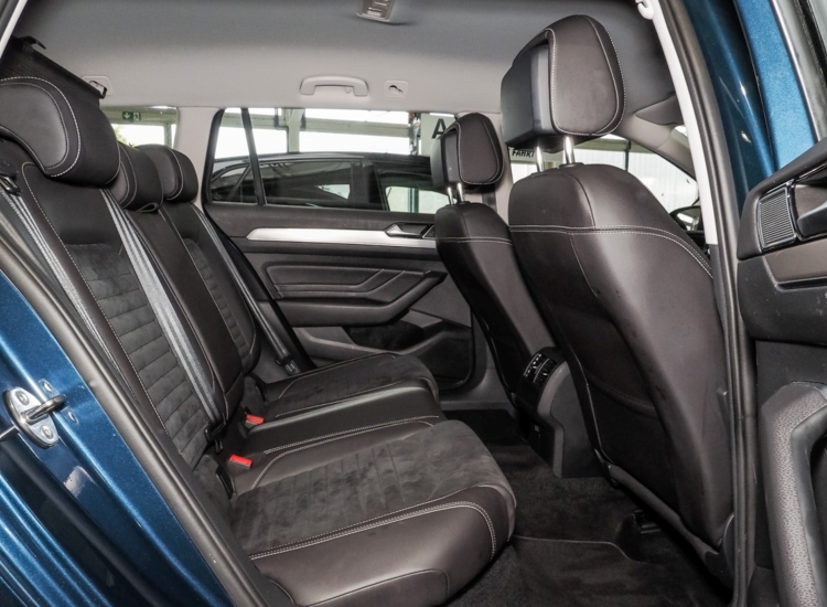 Passat Variant Elegance 2.0 TSI DSG!, Navi, Matrix, Climatronic uvm Elegance