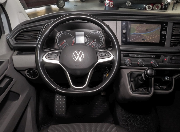 T6.1 Kombi 2.0 TDI ,Standheizung, Alu, 2 Schiebetüren, Navi uvm