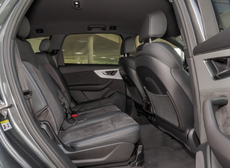 Q7 50 S-Line, 3.0 TDI quattro, Tip-Tronic, Navi Plus, AHK uvm