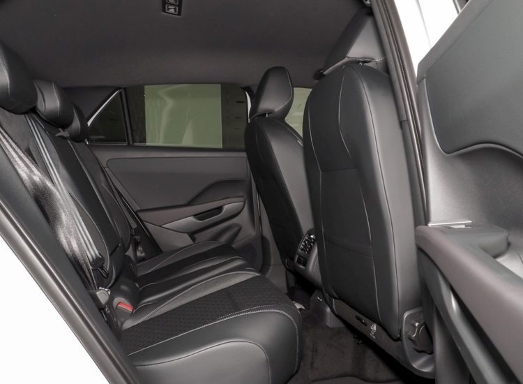 T-Roc R-Line 1.5 l eTSI DSG OPF 110 kW (150 PS) 7-Gang-DSG