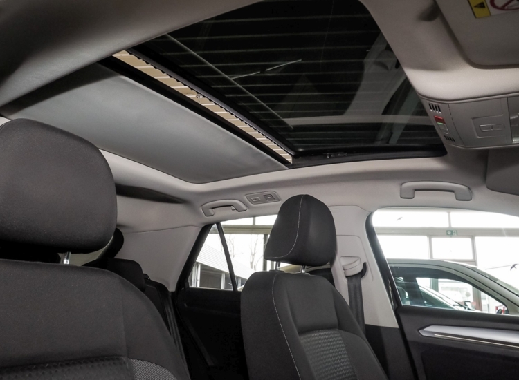 T-Roc 2.0 TDI Style Panorama, Navi, activepaket uvm