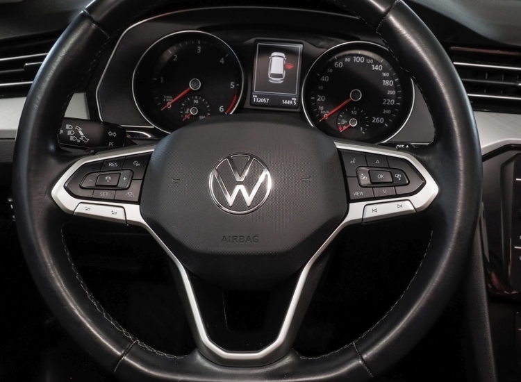 Passat Variant Business 2.0 TDI DSG!! Standheizung, Navi uvm Business