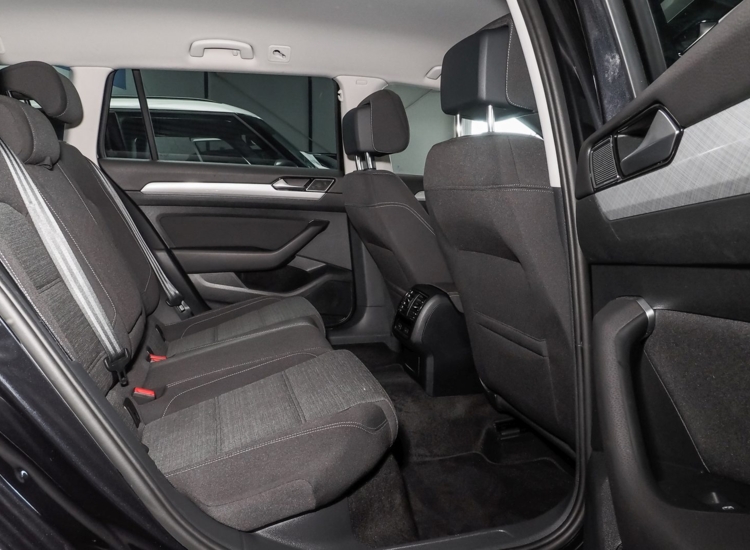 Passat Variant Business 2.0 TDI DSG!! Standheizung, Navi uvm Business