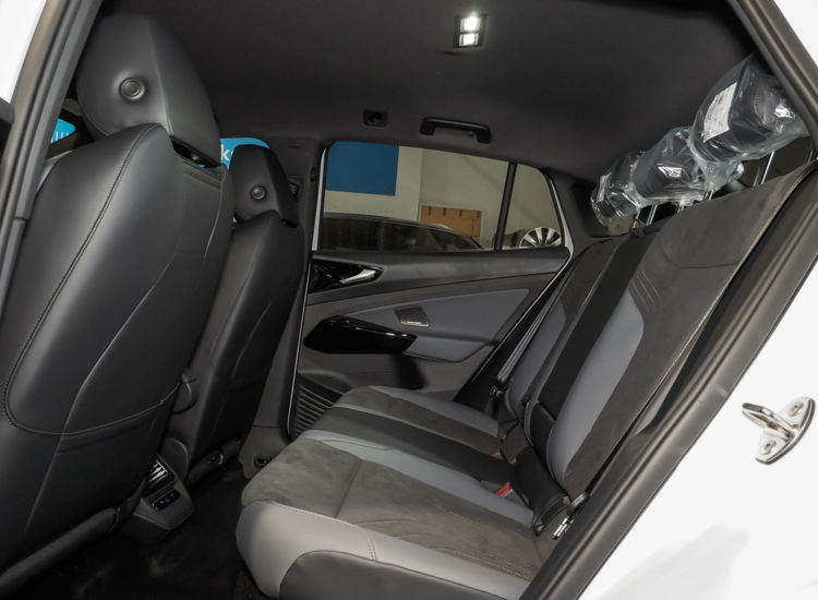 ID.5 Pro GOAL 210 kW (286 PS) 77 kWh 1-Gang-Automatik