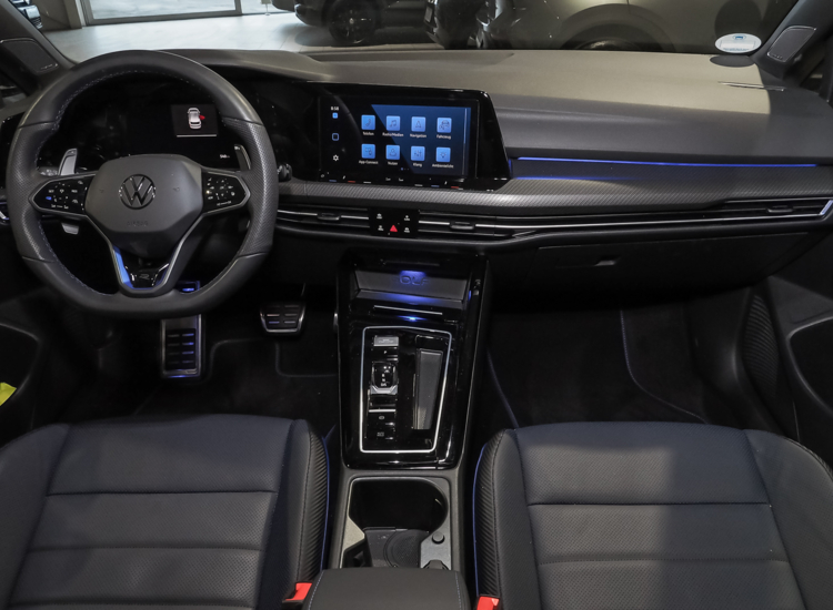 Golf VIII R Performance 2,0 l TSI OPF 4MOTION 245 kW (333 PS) 7-Gang- DSG Navi Leder