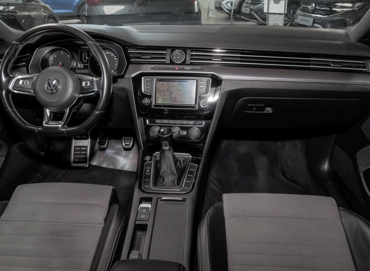 Passat Variant R-Line 2.0 TDI, Business, Navi uvm