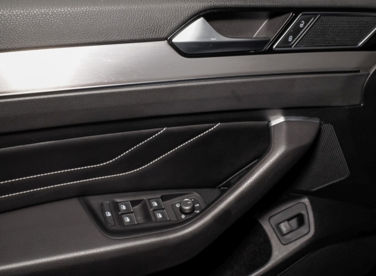 Passat Variant Elegance 2.0 TSI DSG!, Navi, Matrix, Climatronic uvm Elegance