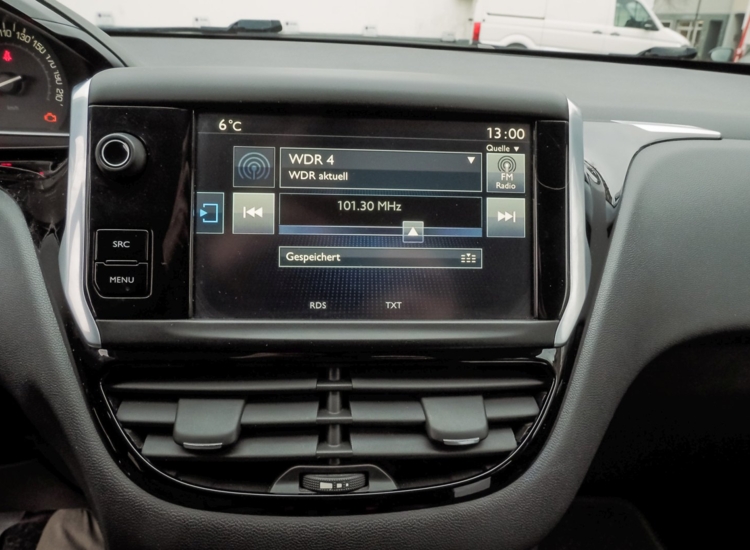 208 1.2 PureTech 82 Active , Klima / Winter und Sommerräder