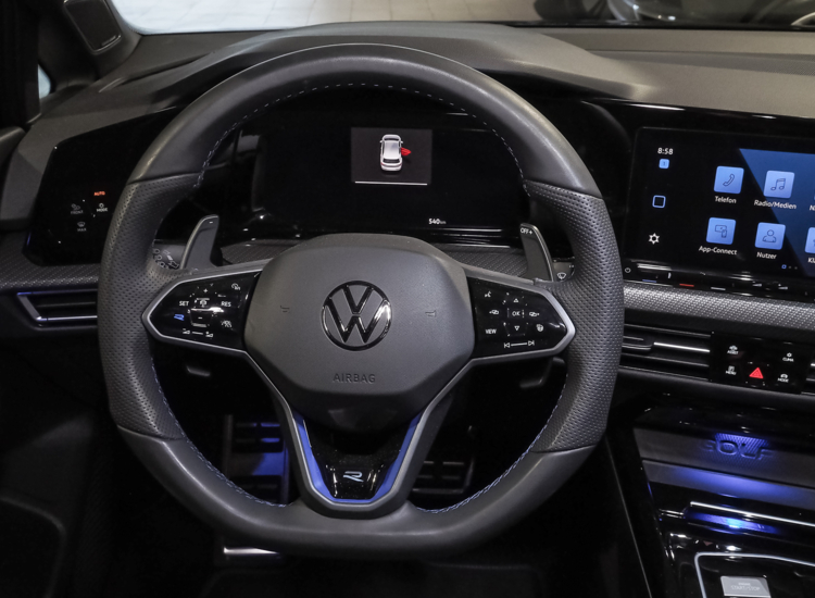Golf VIII R Performance 2,0 l TSI OPF 4MOTION 245 kW (333 PS) 7-Gang- DSG Navi Leder