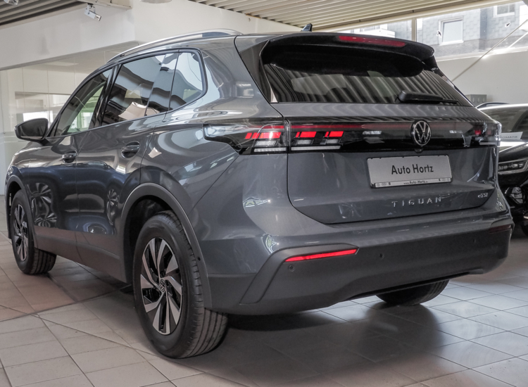 Tiguan Life / Advance 1.5 eTSI, DSG! 110 KW, AHK, LED, Climatronic uvm Navi