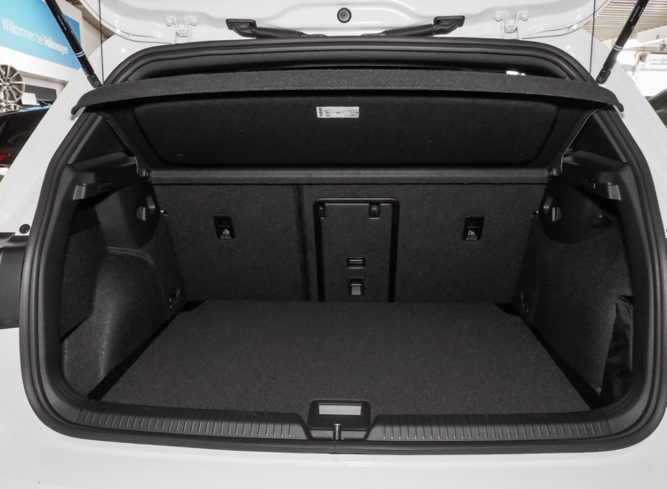 Golf GTI 2,0 l TSI OPF 195 kW (265 PS) 7-Gang- DSG