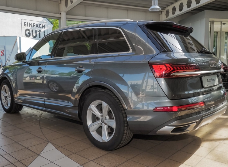 Q7 50 S-Line, 3.0 TDI quattro, Tip-Tronic, incl. 255er Winterräder, Navi Plus, AHK uvm